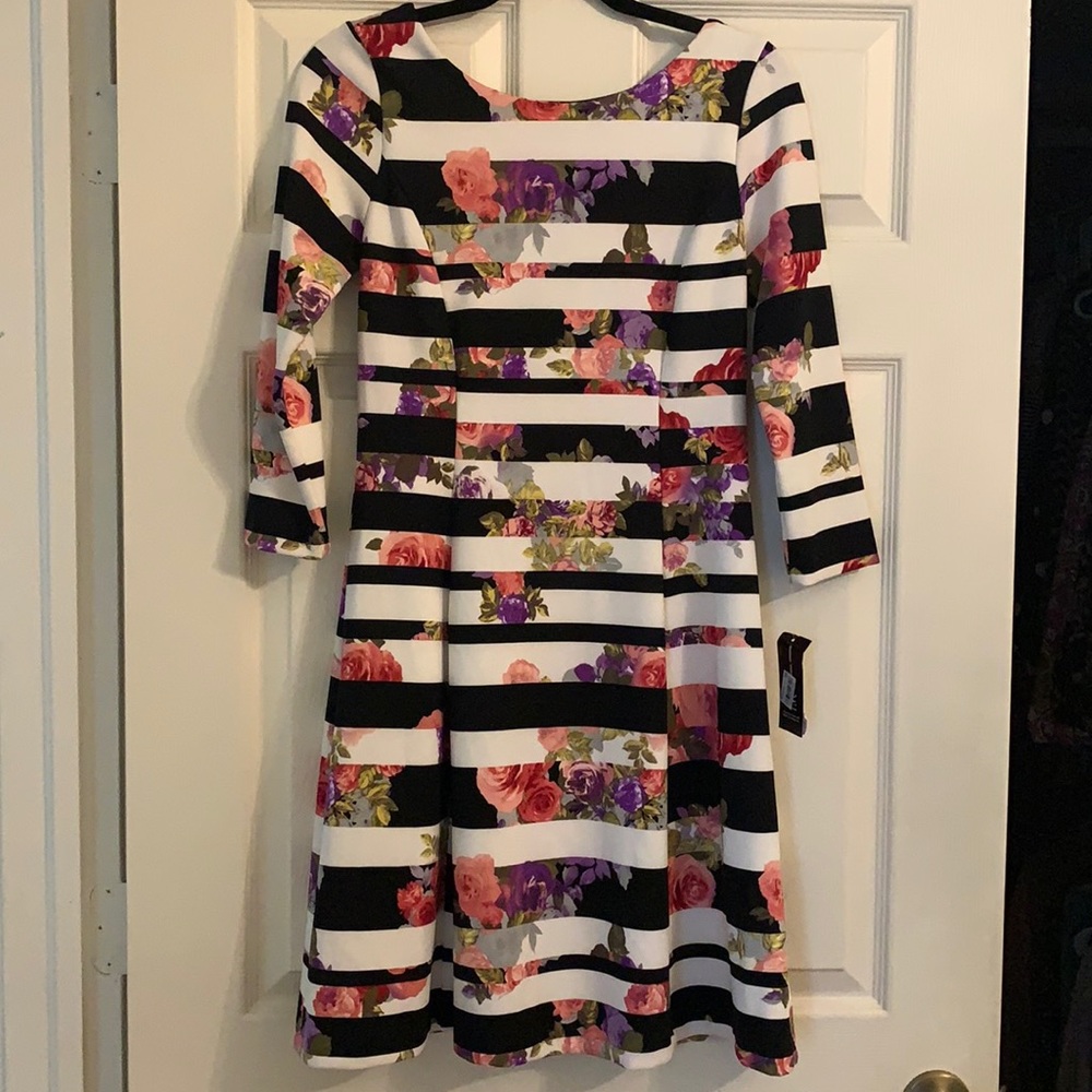 NWT INC International Concepts Floral Dress M